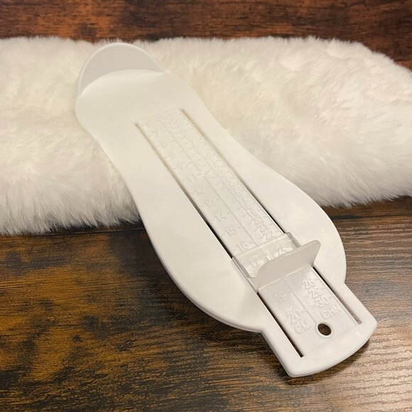 Baby Toddler Foot Measure for Shoe Sizing in White Colour (SKU: 13IN) - Picture 1 of 8